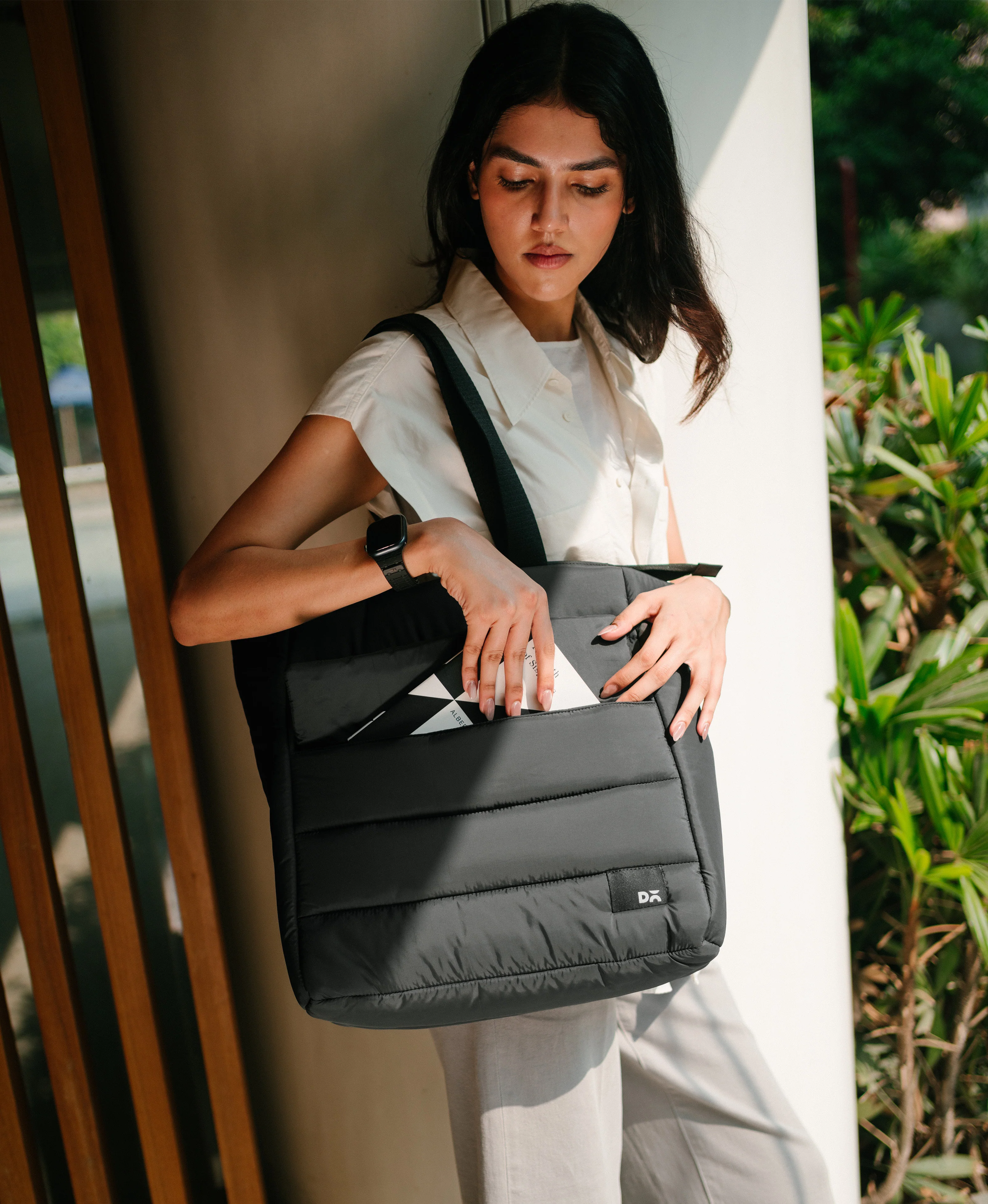 Black Wing Tote - Image 4