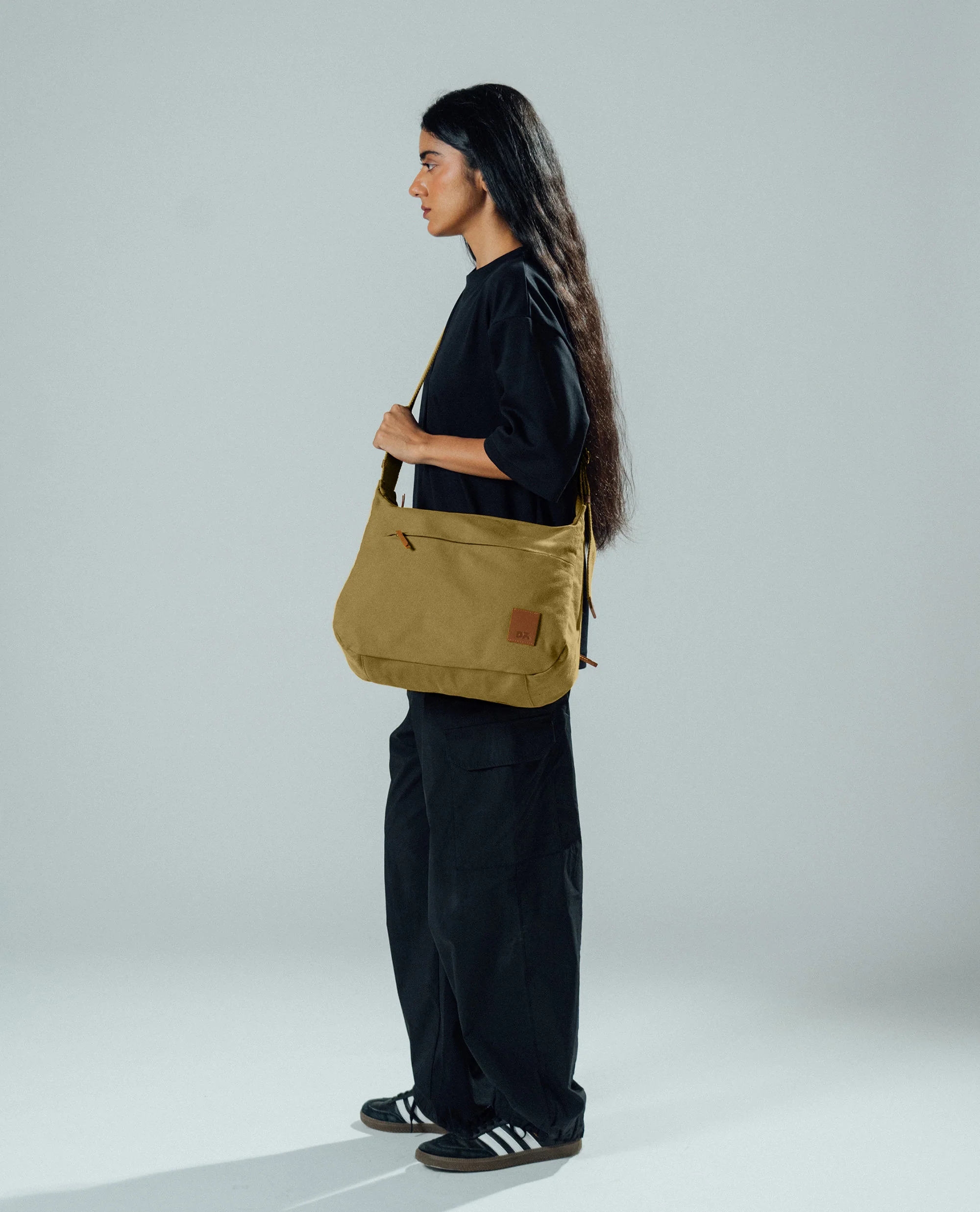 March Crossbody Bag - Image 102