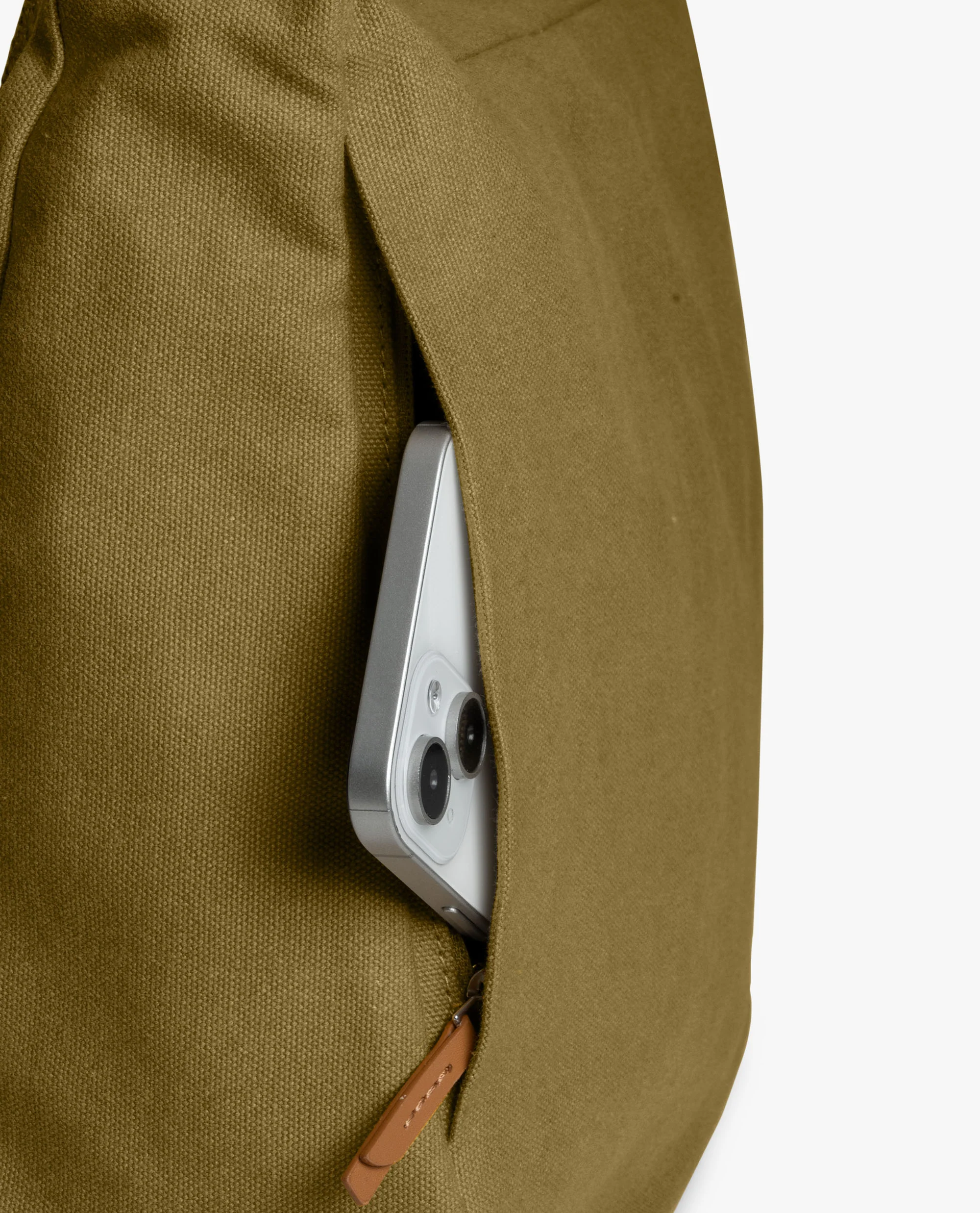 March Crossbody Bag - Image 109