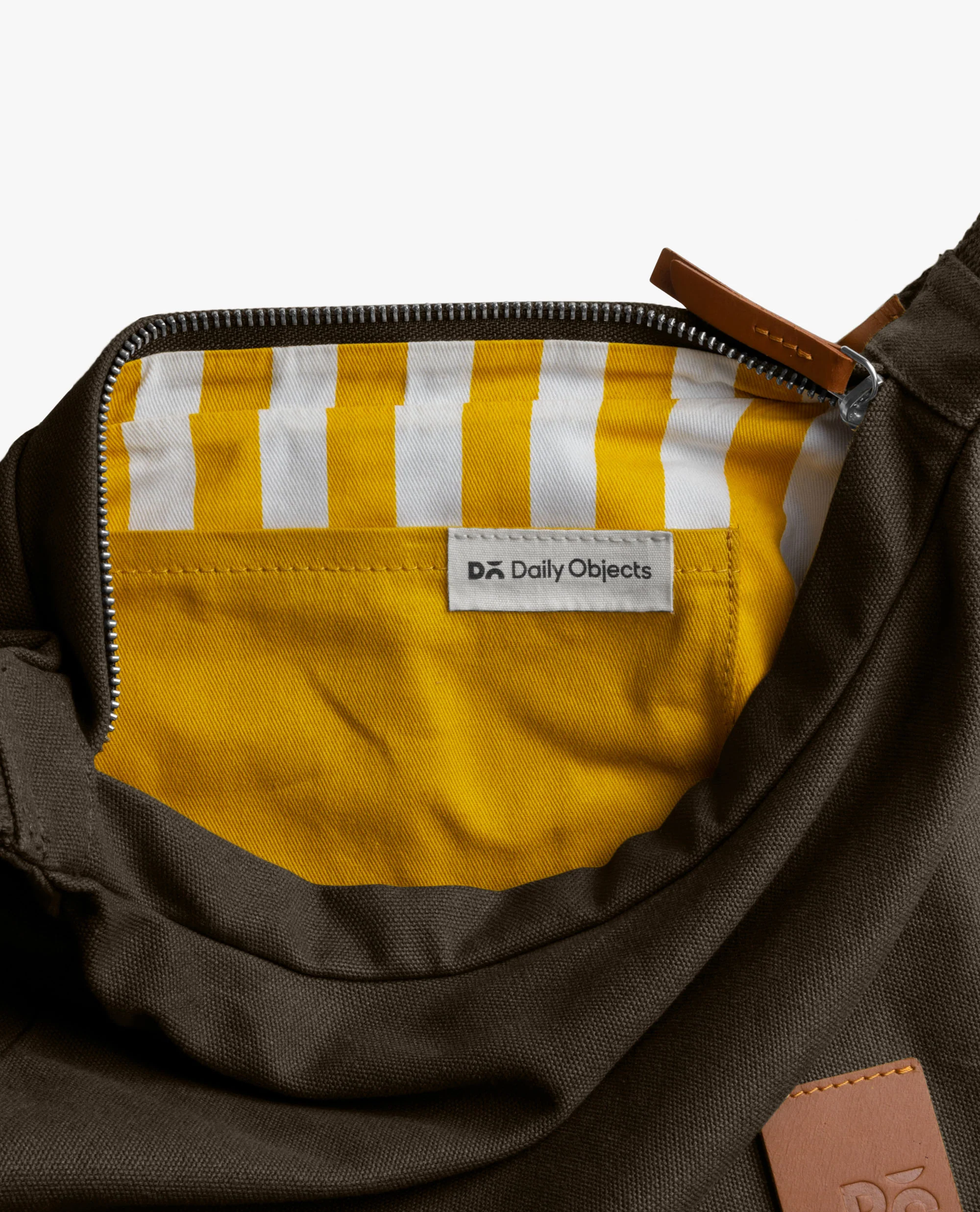 March Crossbody Bag - Image 119