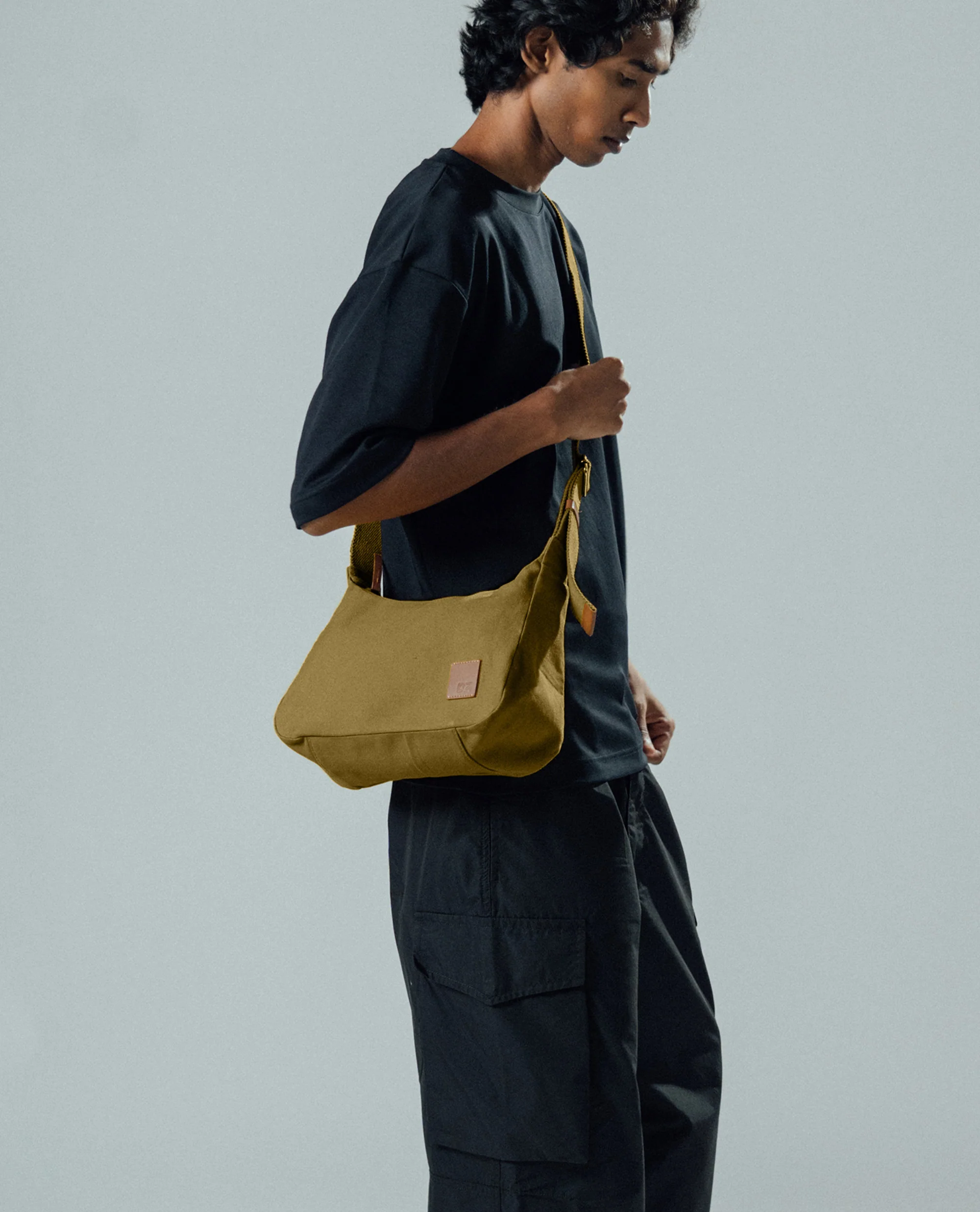 March Crossbody Bag - Image 175